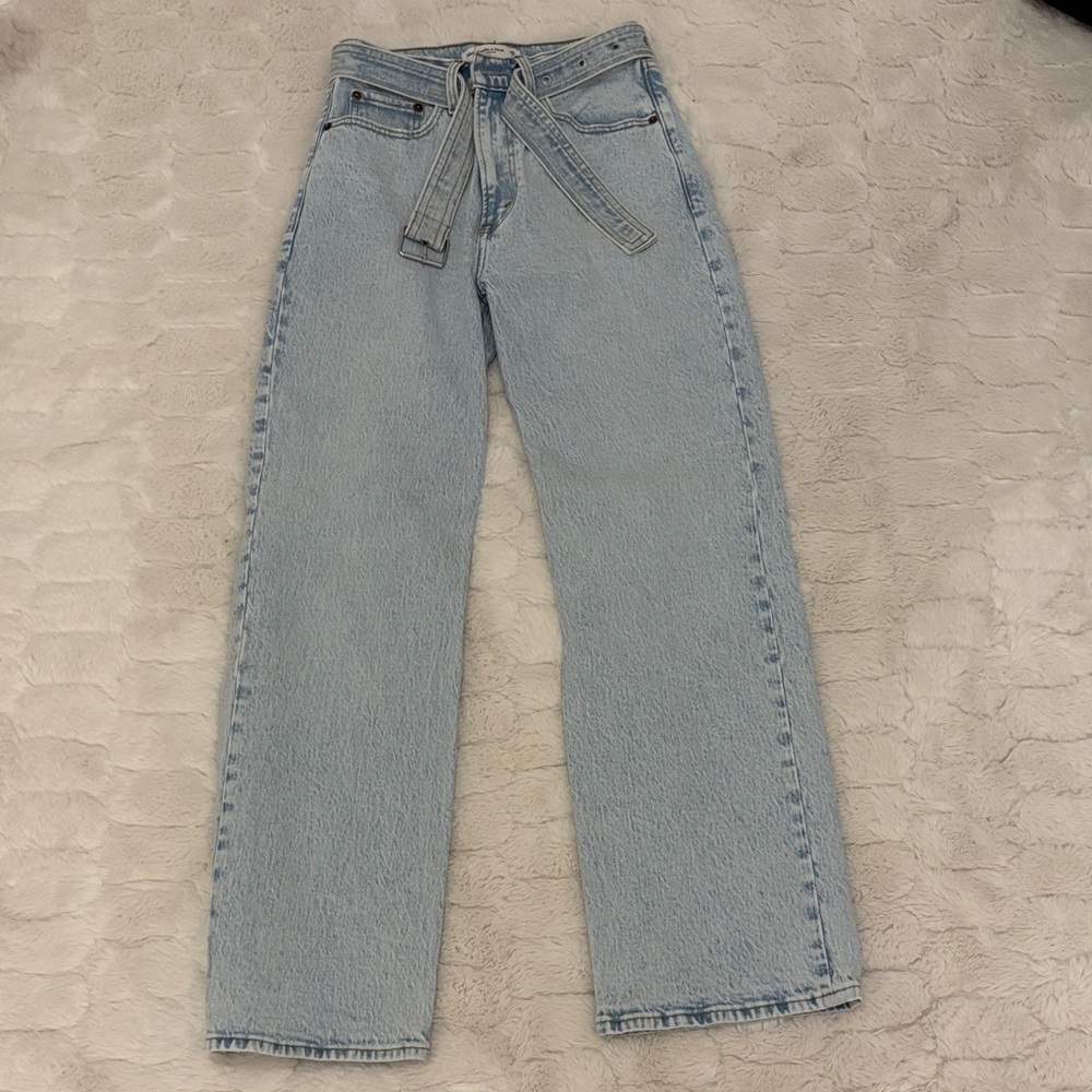 Abercrombie 90s Relaxed Jean